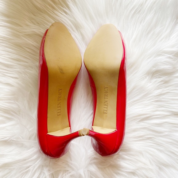 - SOLD - Ellen Tracy Vanna Peep Toe Heels - Picture 8 of 9